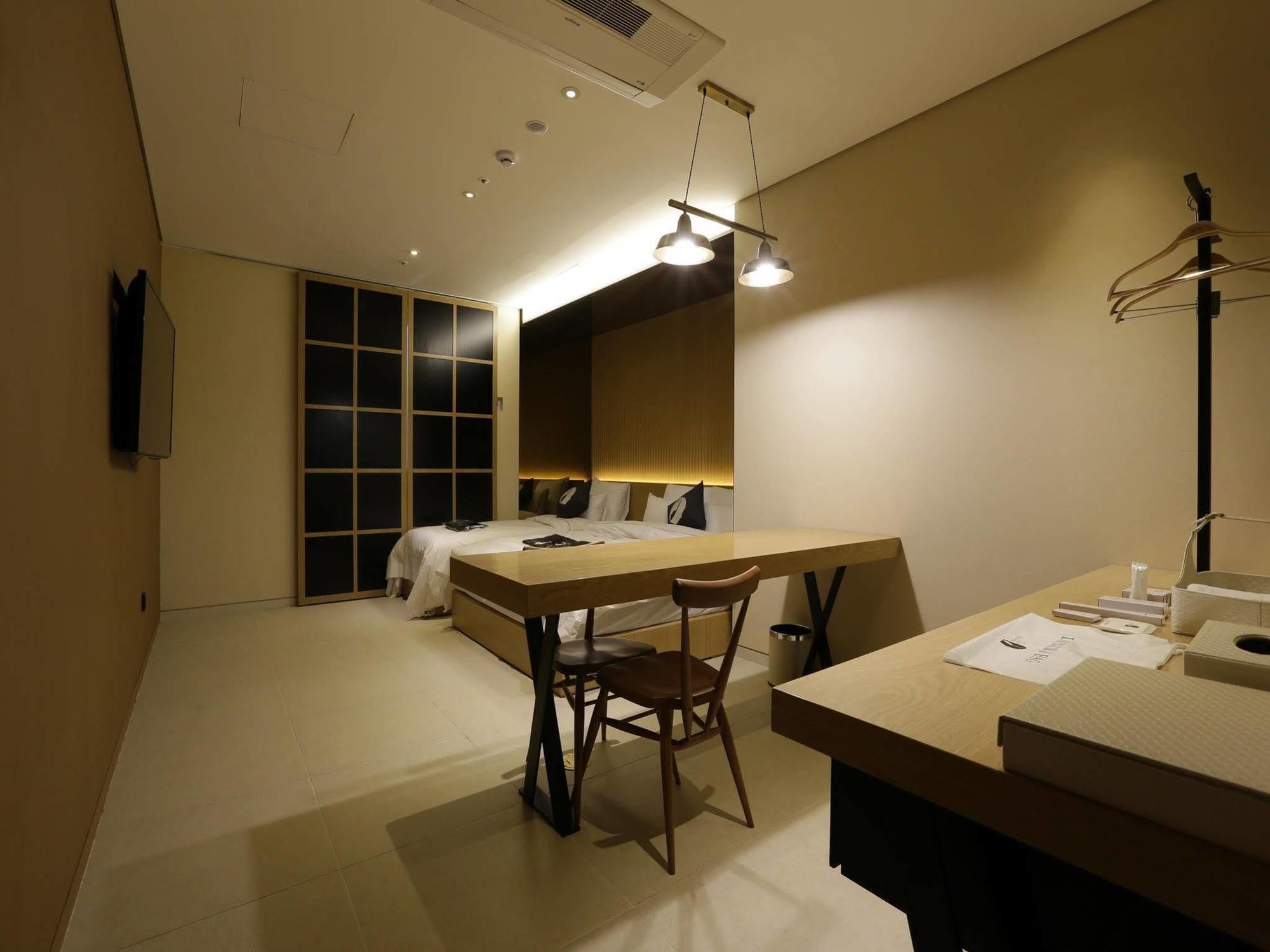 Hotel The Designers Incheon Exterior foto