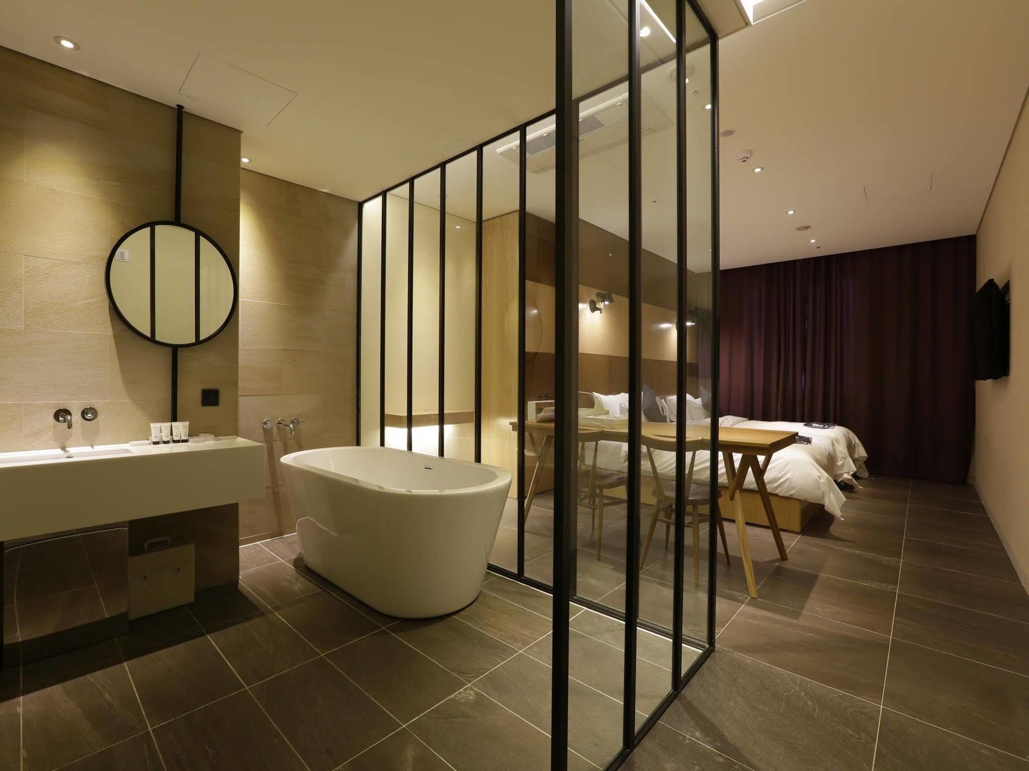 Hotel The Designers Incheon Exterior foto
